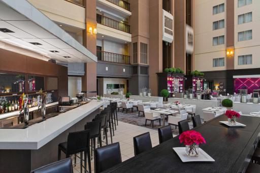 Le Meridien Dallas by the Galleria - Housity