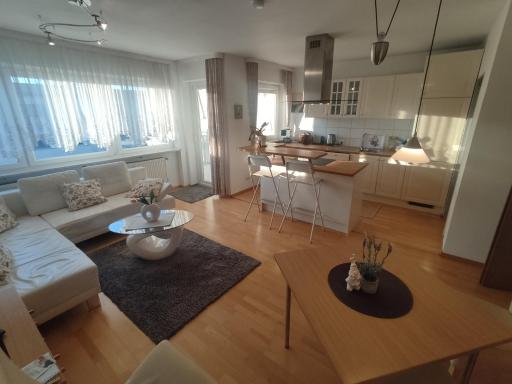 Ferienwohnung Sonnenfeld - Housity