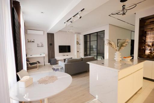 Lovely 1-bedroom rental unit in downtown - Housity