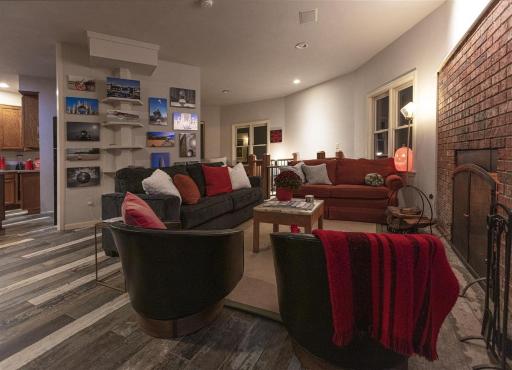 Rock Bridge Villa - Housity