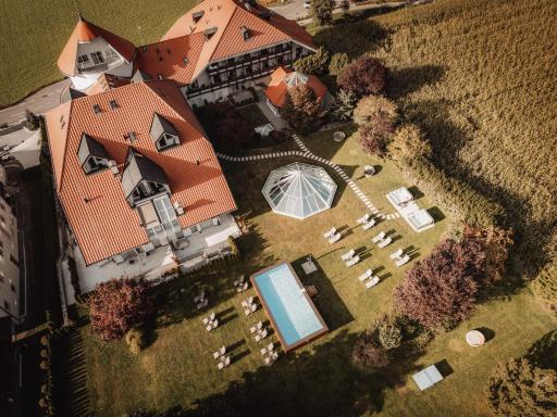 Montis - Active Nature Resort - Housity