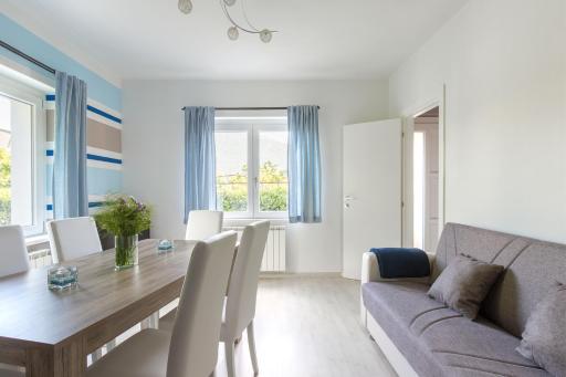 Indigo Blue Cannobio - Housity