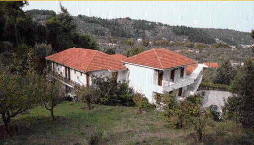 Hotel Orama - Housity