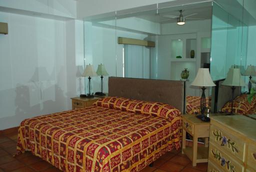 Rosarito Inn - Housity