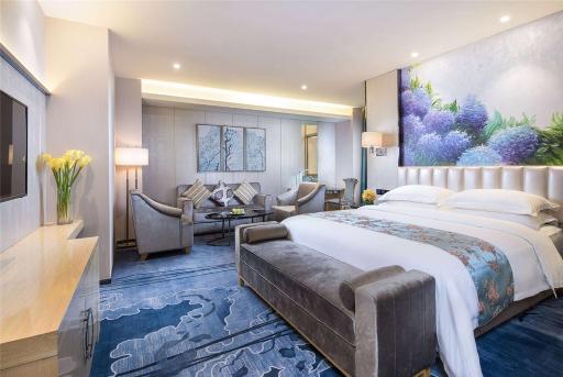 Ramada Shenzhen Baoan - Housity