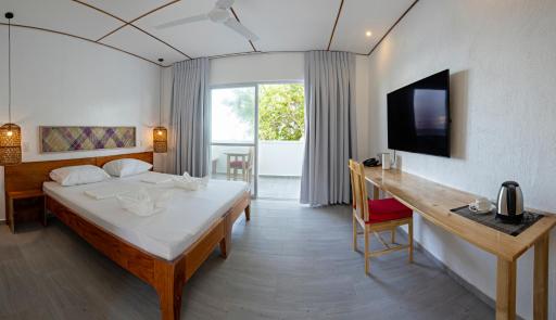 Beachfront · Private Beach Dive Spot Asia and Brumini Beach Resort - Housity