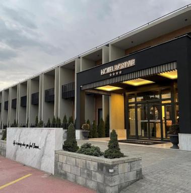Hotel Bonvie - Housity