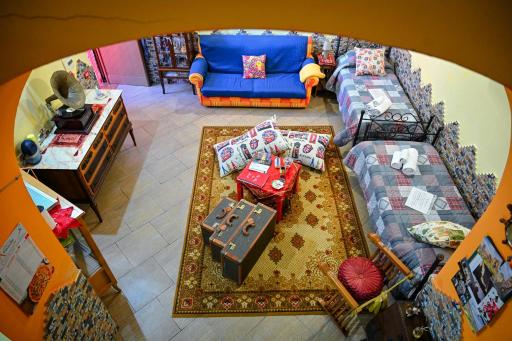 The Alley Inn - Housity