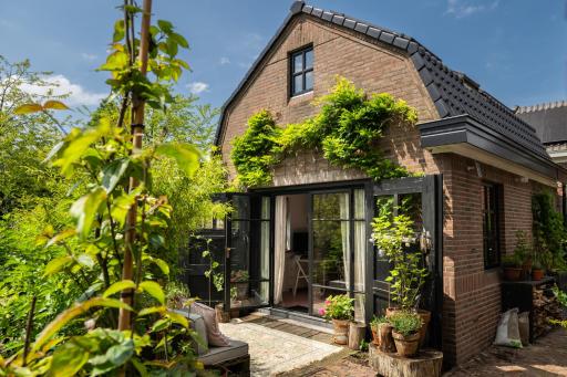 Guesthouse Rotterdam, tinyhouse nearby Kralingen - Housity