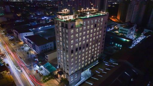 The Skye Phnom Penh Hotel & Apartments - Housity