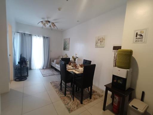 Cozy 2br Condo - Housity