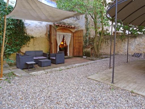 Casa l'Abadia de Santes Creus, Tarragona. - Housity