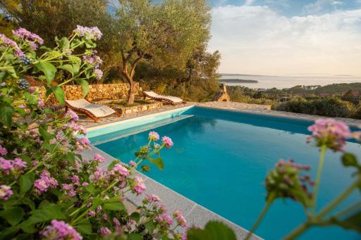 Villa Mora - Housity