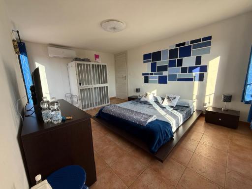 BnB Dog and Friend - Housity