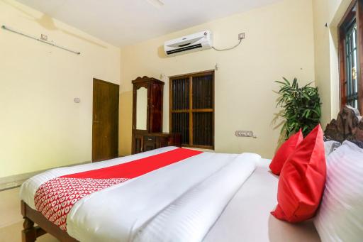 Hotel O Green Villa - Housity