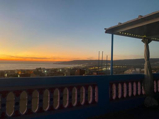 Family house with a breathtaking Terrace view - Housity