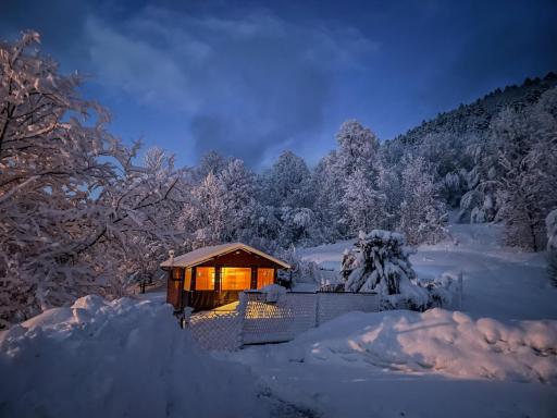 Cottage La Sierra with JACUZZI - Housity
