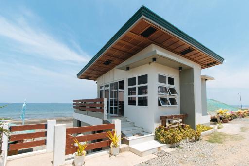 E. Moreno Recreation Beach Resort Ilocos Sur - Housity