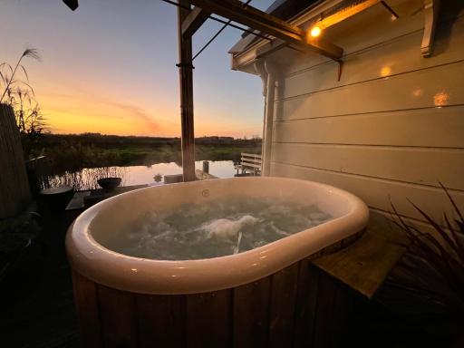 Romantic Dutch hideaway - Housity