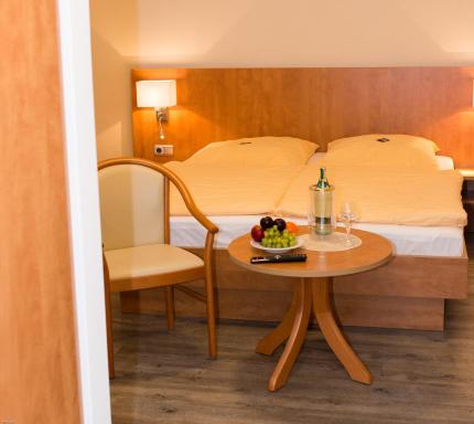 Hotel Restaurant Lütkebohmert - Housity