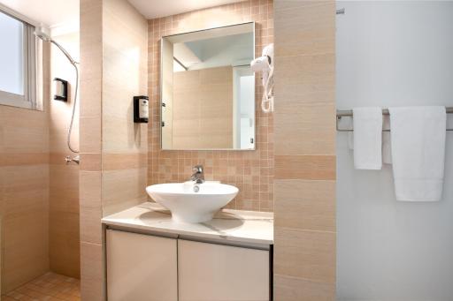 City Star Lodge - Housity