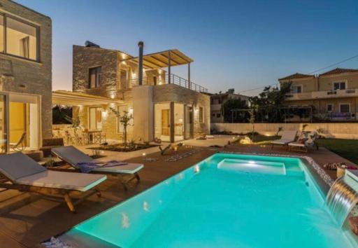 Annassa Suites - Housity