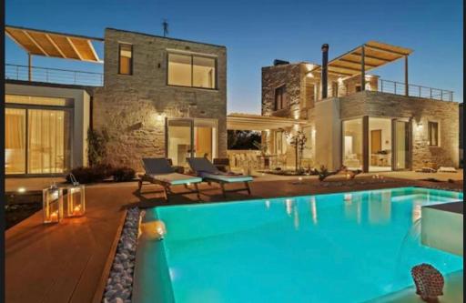Annassa Suites - Housity