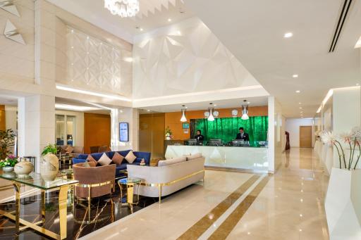 Royal Continental Hotel - Housity