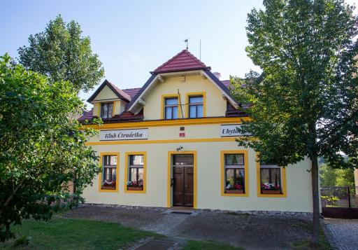 Penzion Ctrnactka - Housity