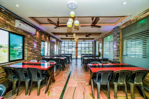 Hotel O Mayur - Housity