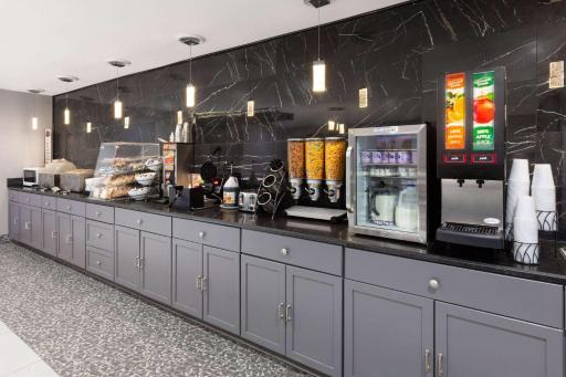 Baymont by Wyndham Warrenton - Housity