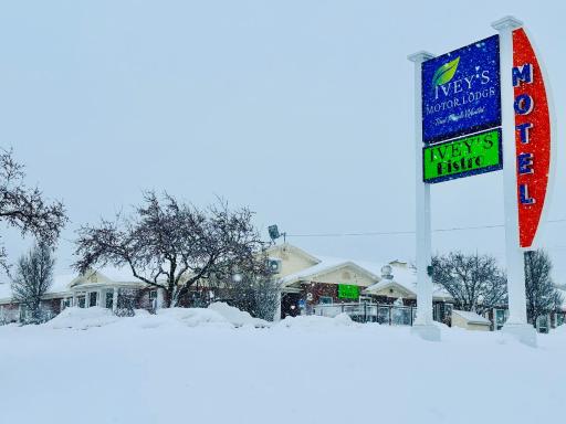 Ivey's Motor Lodge - Housity