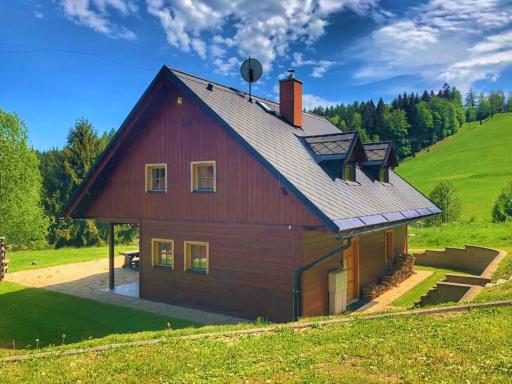 Cottage Zacler with garden - Housity