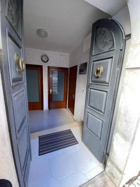Don Pasquale Scontrone House - Housity
