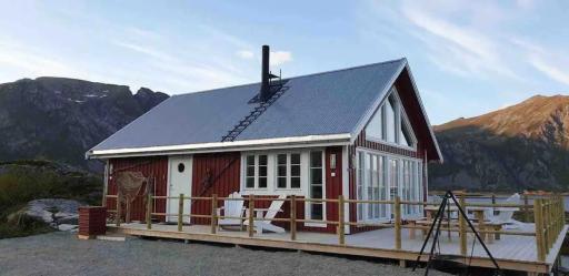 Valberg High Quality Seaview Cabin - Housity