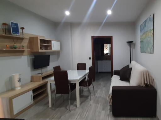 Apartamentos Maquinista - Housity
