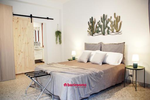 BARI ROOMS Central Station - Housity