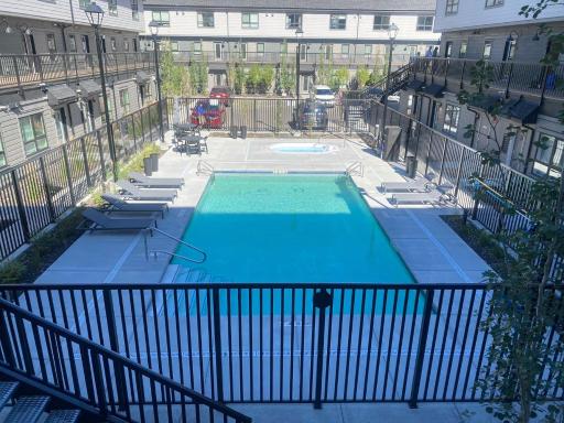 Skyline 207- Mountain View Townhouse-AC-Pool-Hot Tub - Housity