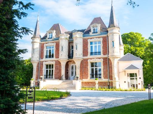 Hôtel Château Héloïse - Housity