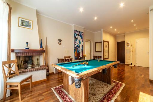 San Pietro Terrace Apartment - Housity