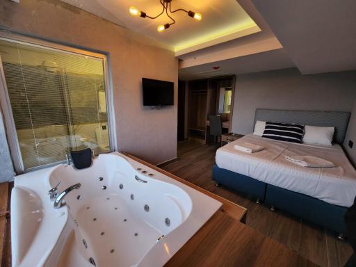 Martin City Hotel - Housity