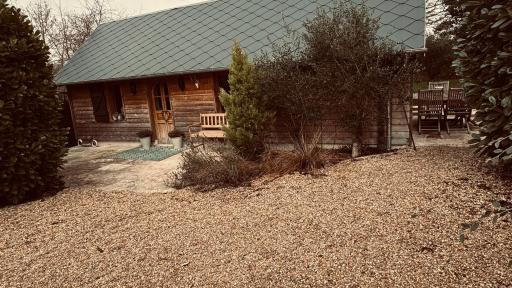 Cottage Normand avec sa grande piscine chauffée toute l année sur parc arboré et clos En plein coeur de la campagne adapté aux kids et Dog friendly - Housity