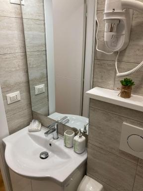 Bologna Central Apartments - Indipendenza 36 - Housity