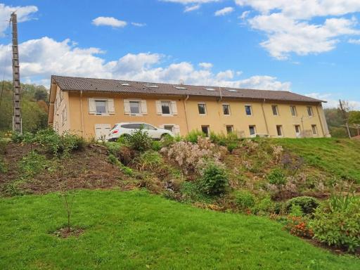 Appartement moderne à Cornimont 30 m² avec vue montagne - Housity