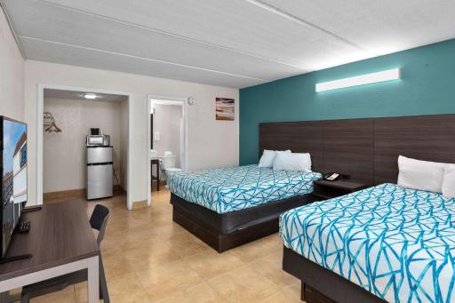 WindWater Hotel and Marina - Housity