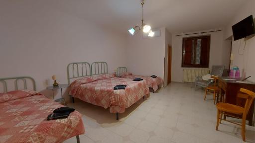 L'Angolo Rosa B&B - Housity