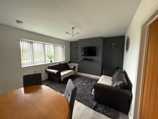 Cosy, Modern Home Near BHX, NEC and City Centre - Housity