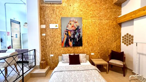 Soho Boho Apartments - with sunny rooftop terrace and fiber optic internet - Housity