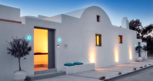 Eolia Kamari Villa - Housity