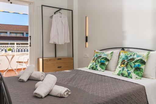 Avouris 2 Bedroom Apartment & Studios - Housity